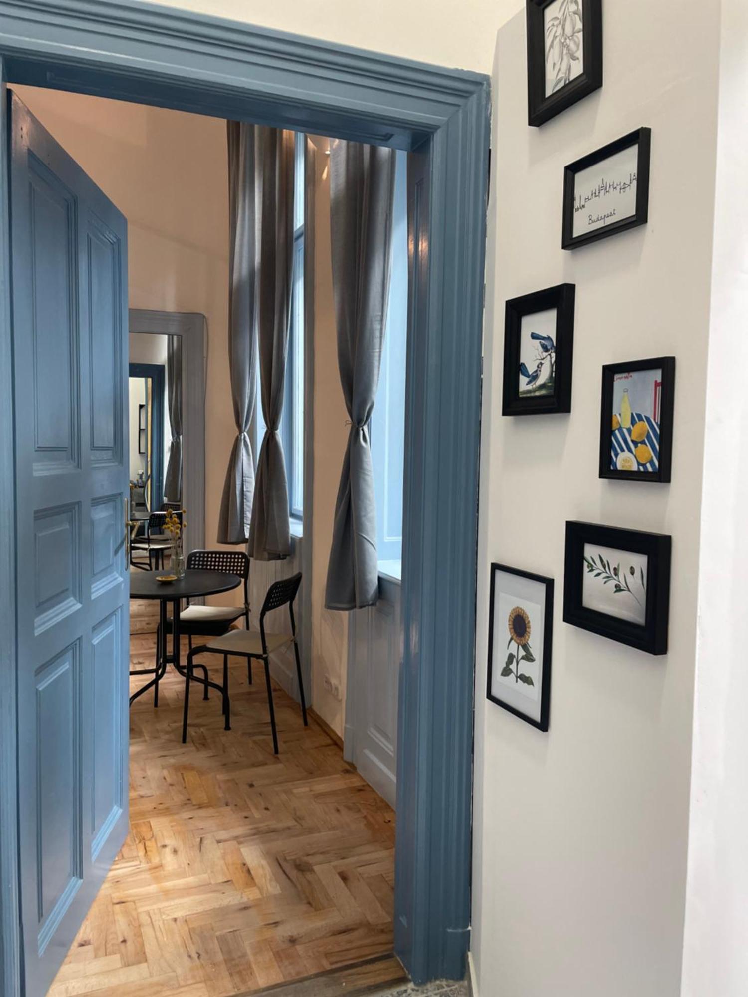Blue Mirror Apartment Budapest Esterno foto